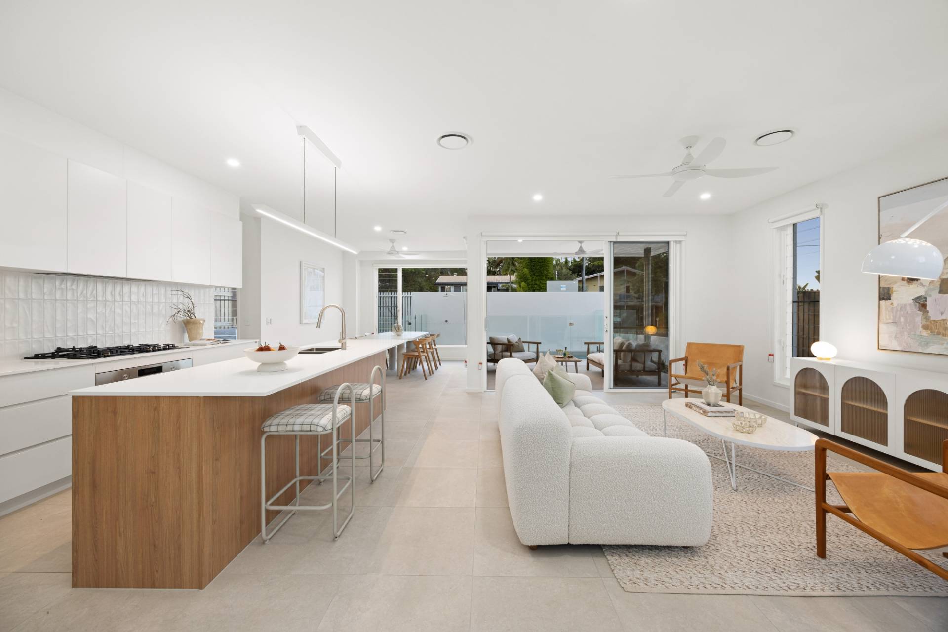 1/16 Yoomba Crescent, Alexandra Headland - Thumbnail 2