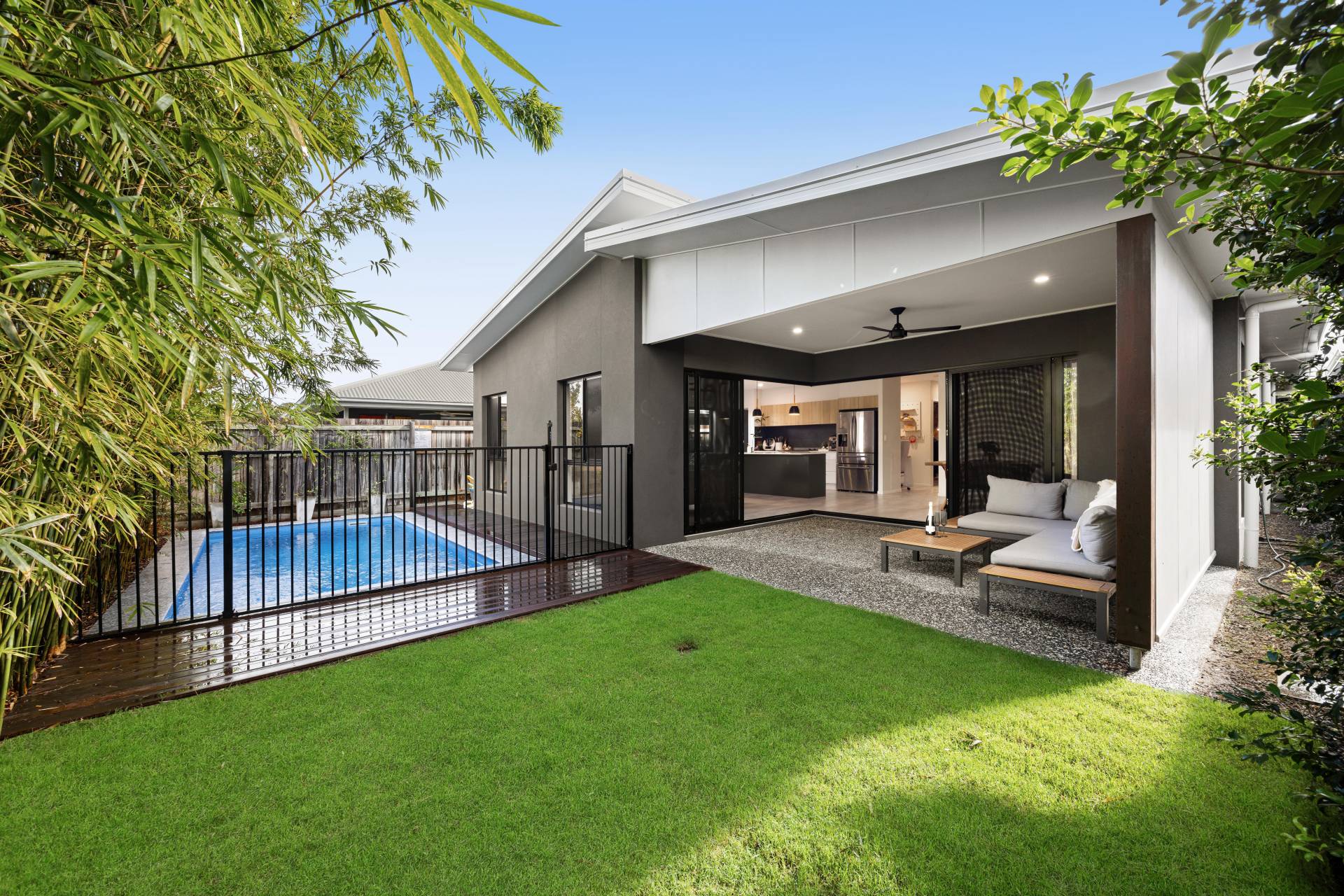 49 Wishart Crescent, Baringa - Thumbnail 2