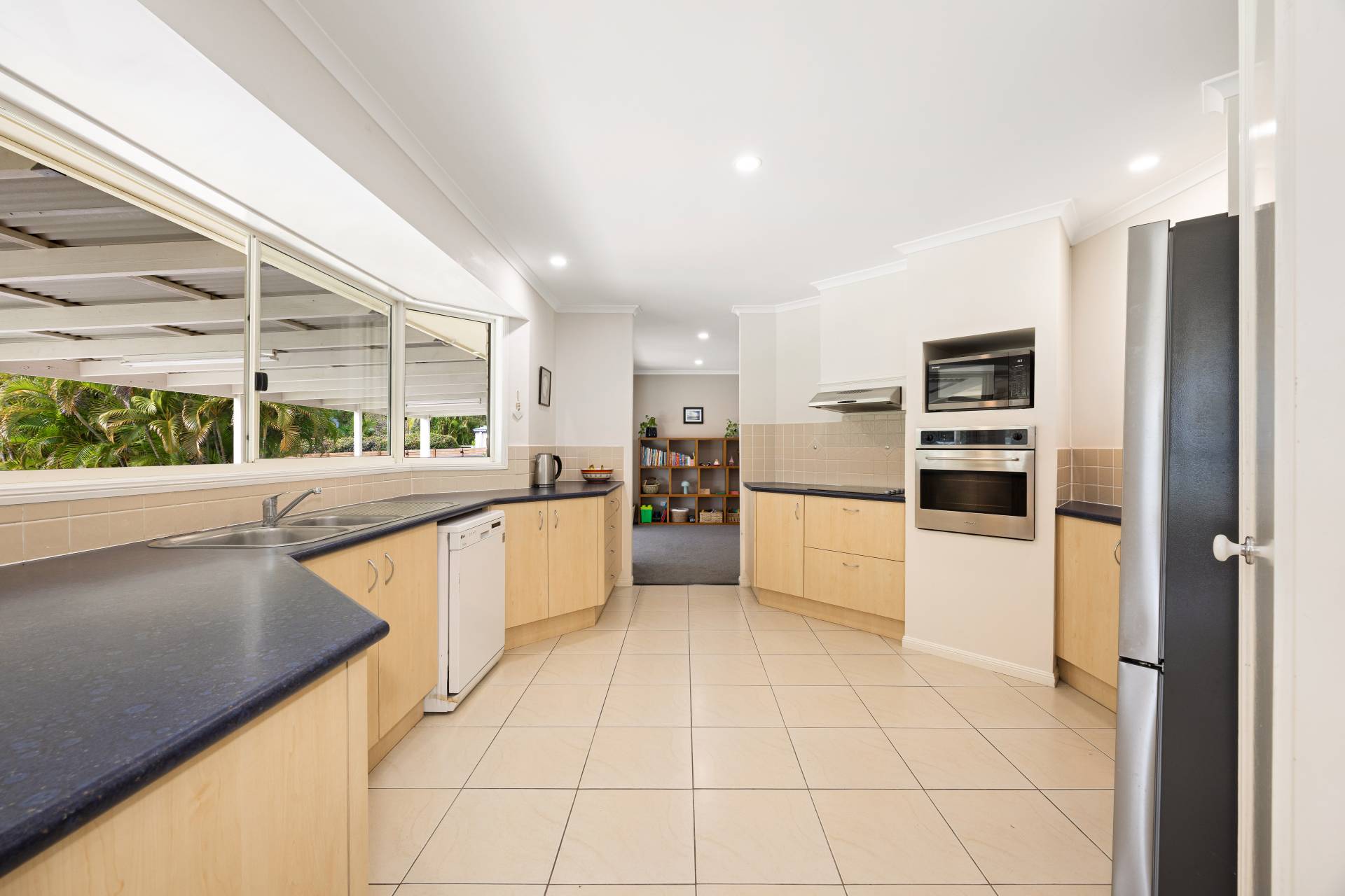 18 Wattlebird Place, Landsborough - Thumbnail 3