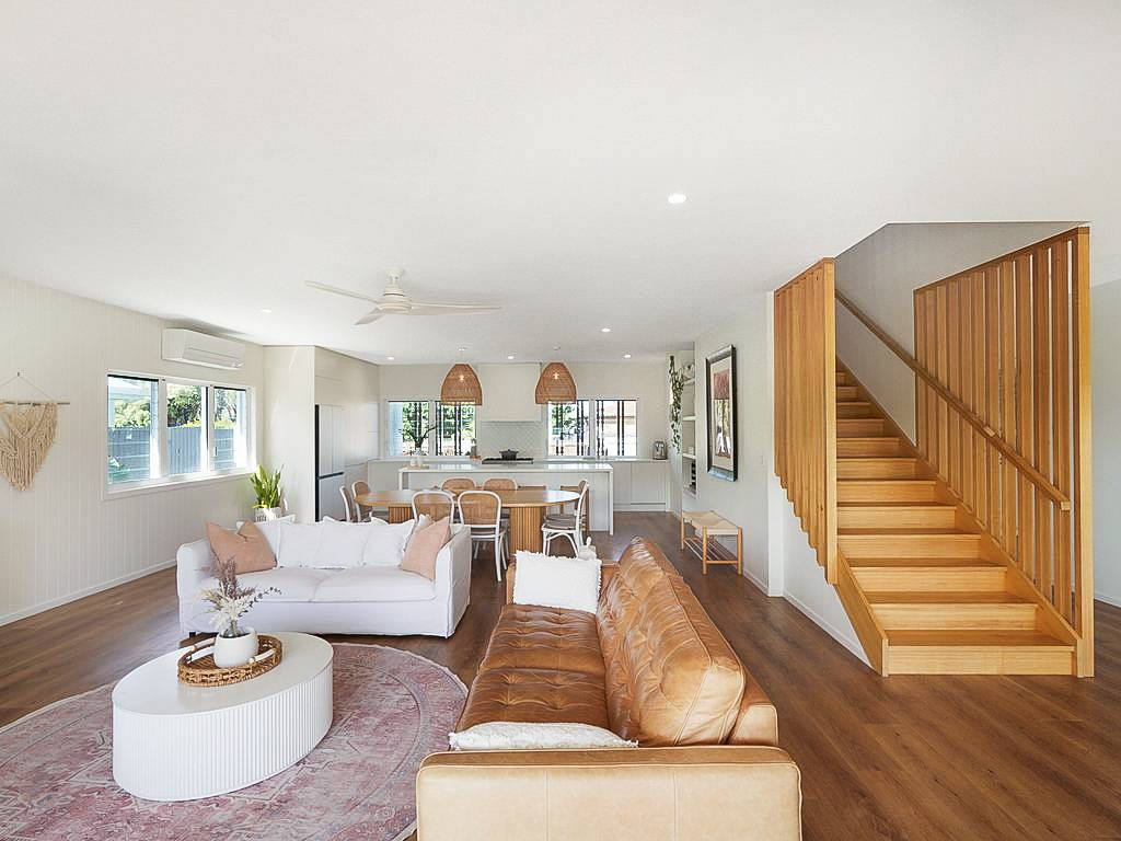 13 Langura Street, Warana - Thumbnail 4