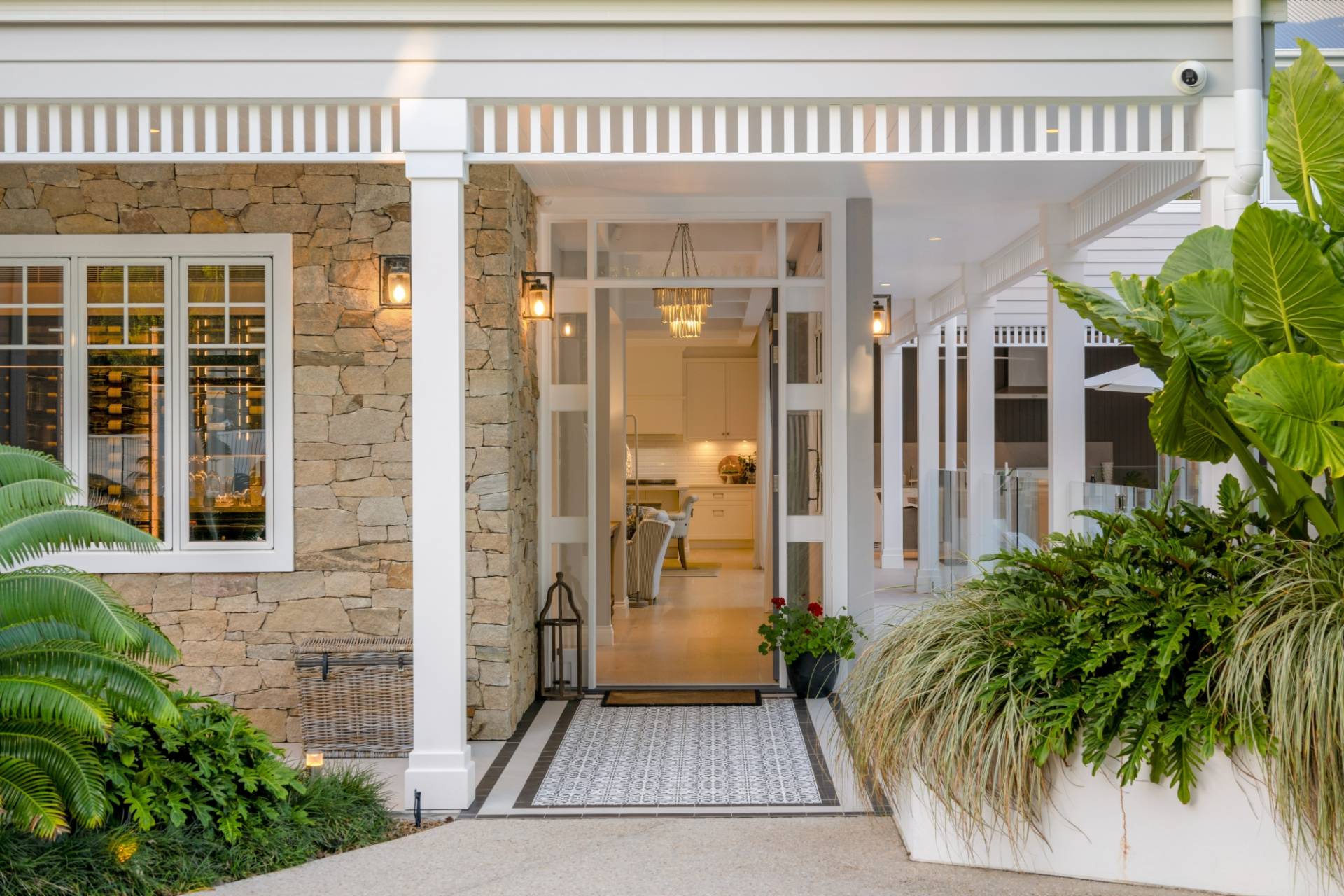 21 Goongilla Street, Yaroomba - Thumbnail 2