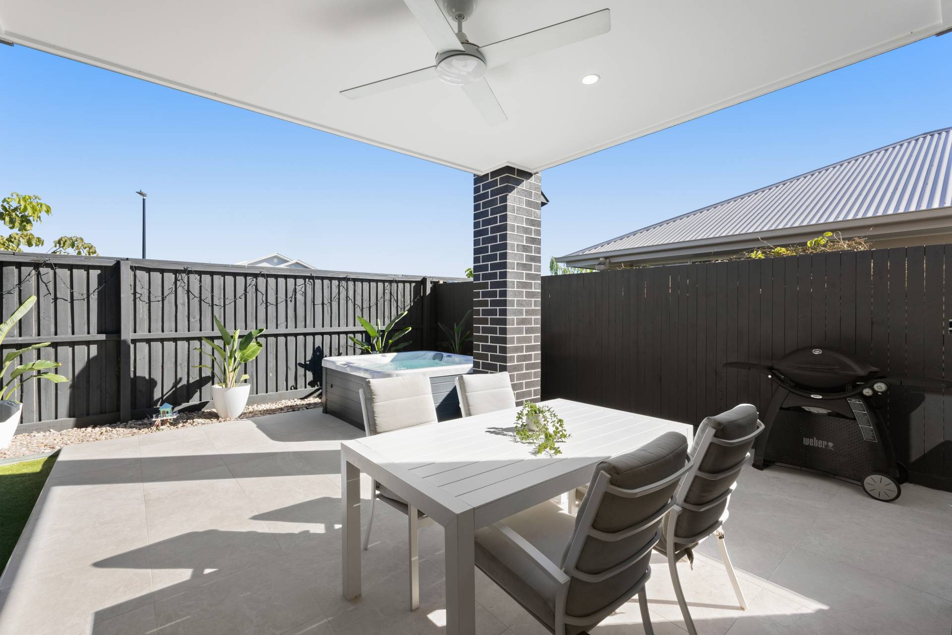 74 Lindeman Crescent, Banya - Thumbnail 7