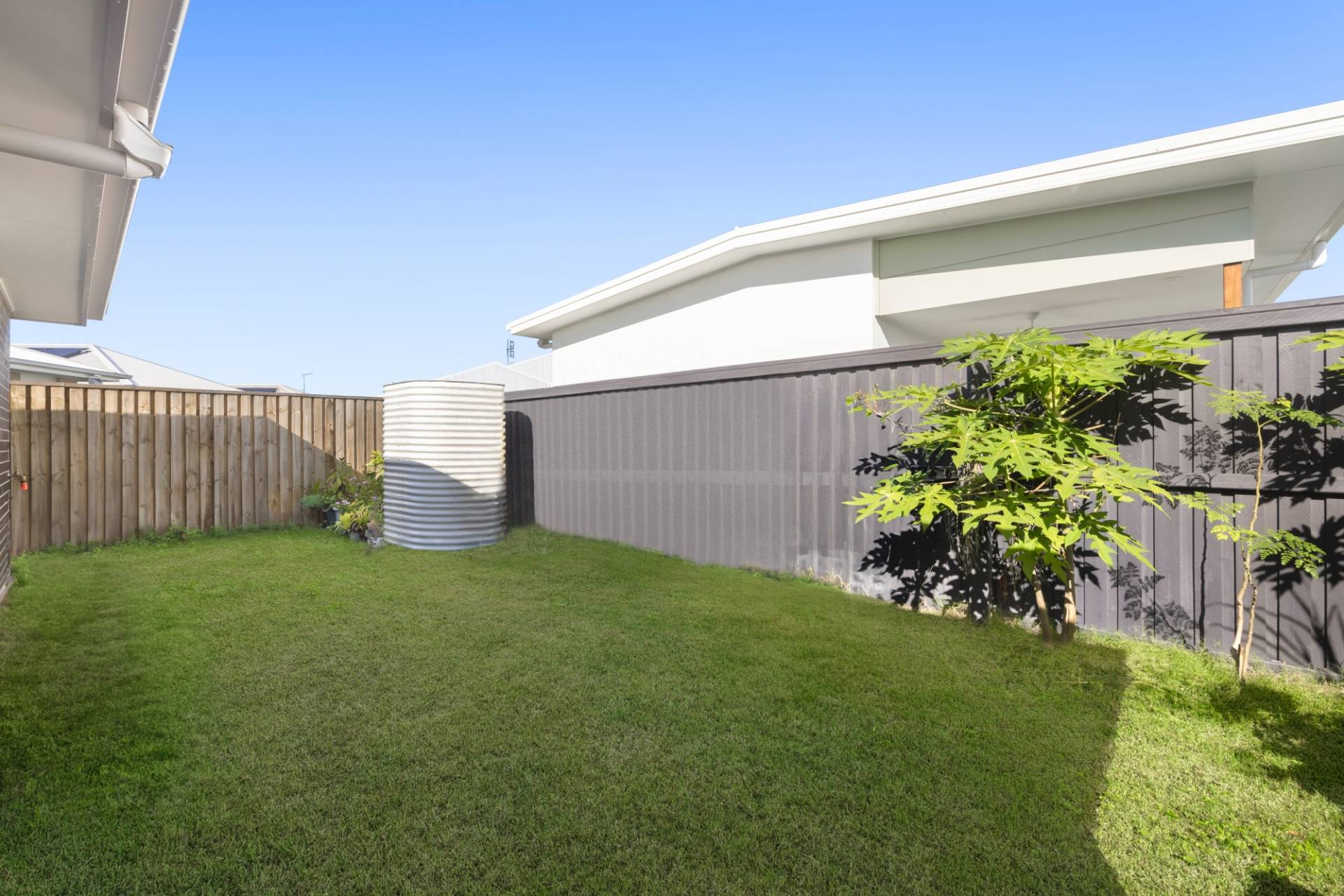 13 Girraween Crescent, Banya - Thumbnail 7