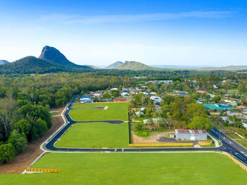 31 Coonowrin Road, Glass House Mountains - Thumbnail 5