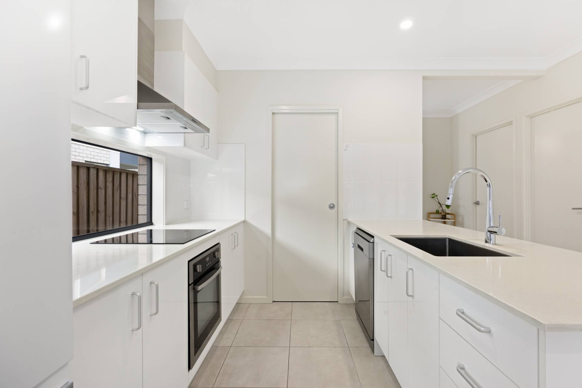 30 Flintwood Cresent, Palmview - Thumbnail 2
