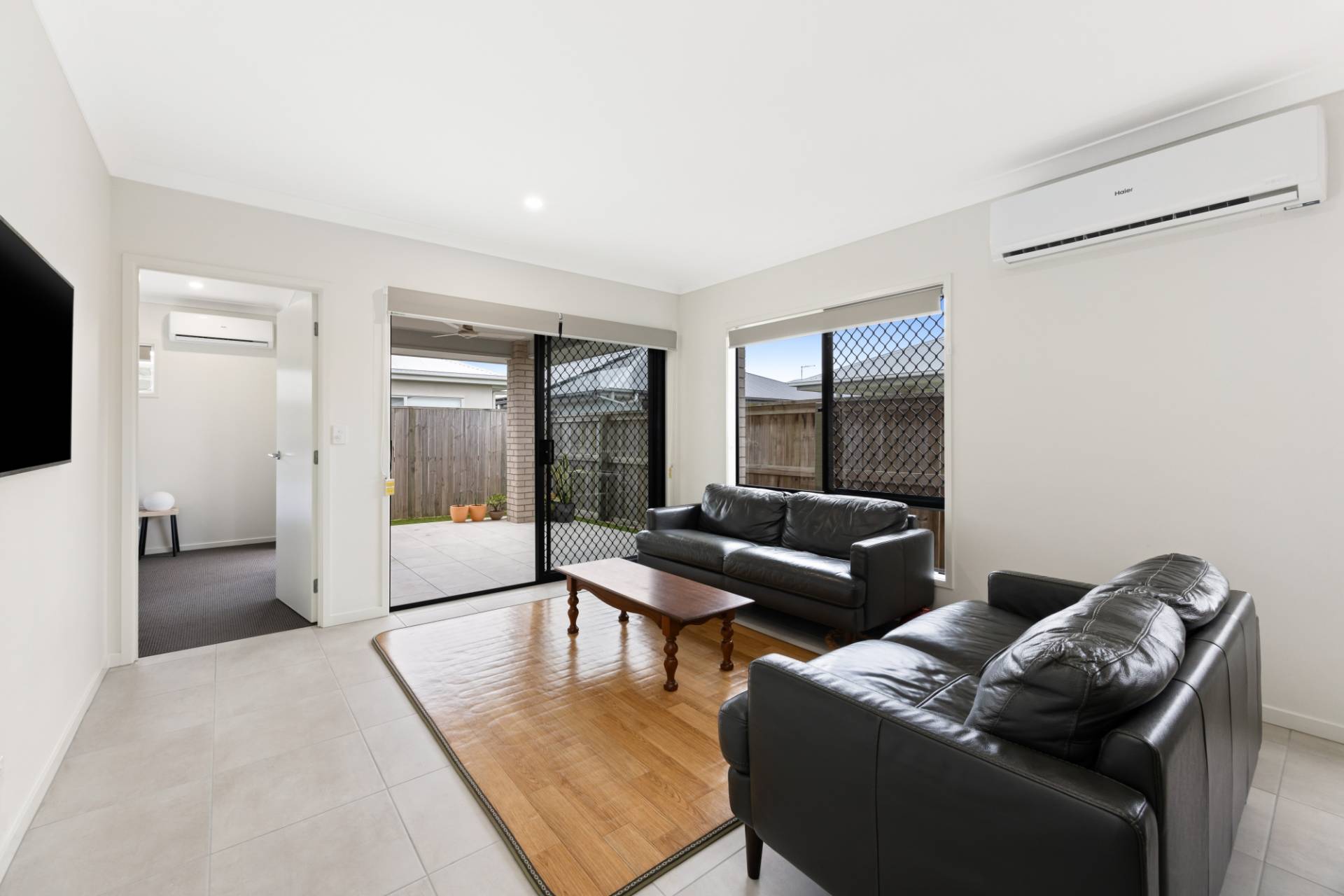 30 Flintwood Cresent, Palmview - Thumbnail 3
