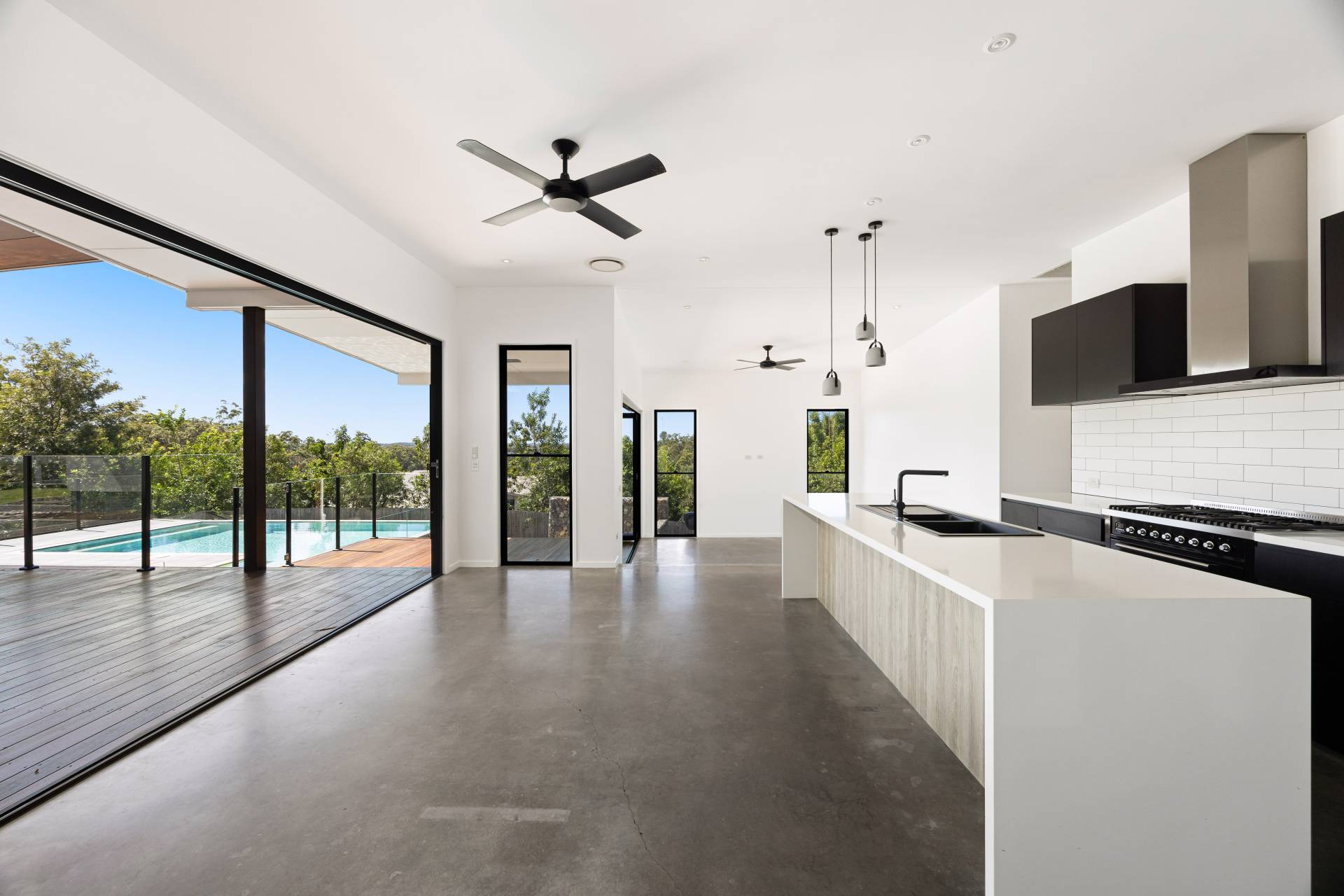 6 Glasswing Avenue, Palmview - Thumbnail 8