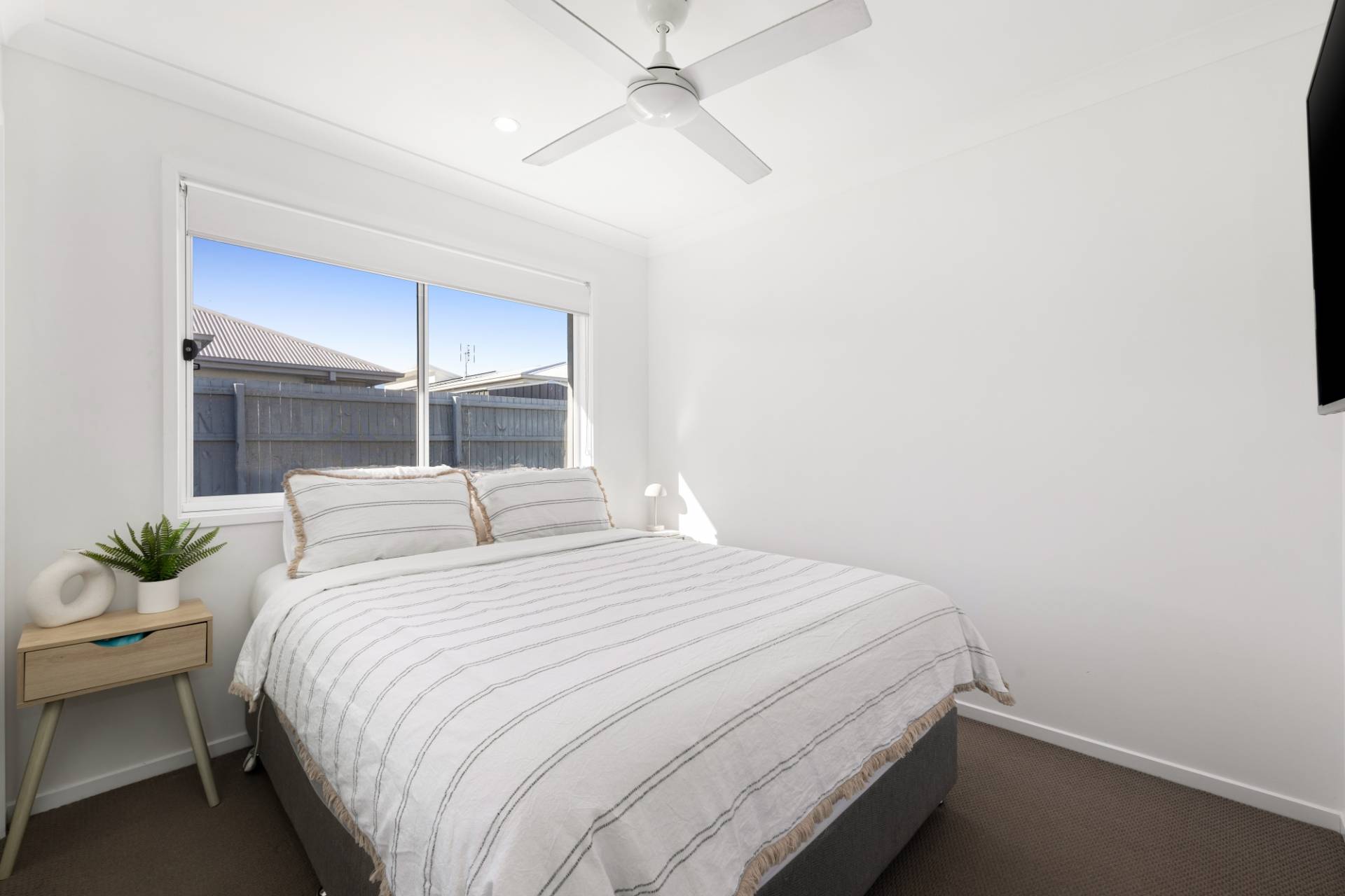 24 Benjamen Crescent, Nirimba - Thumbnail 8