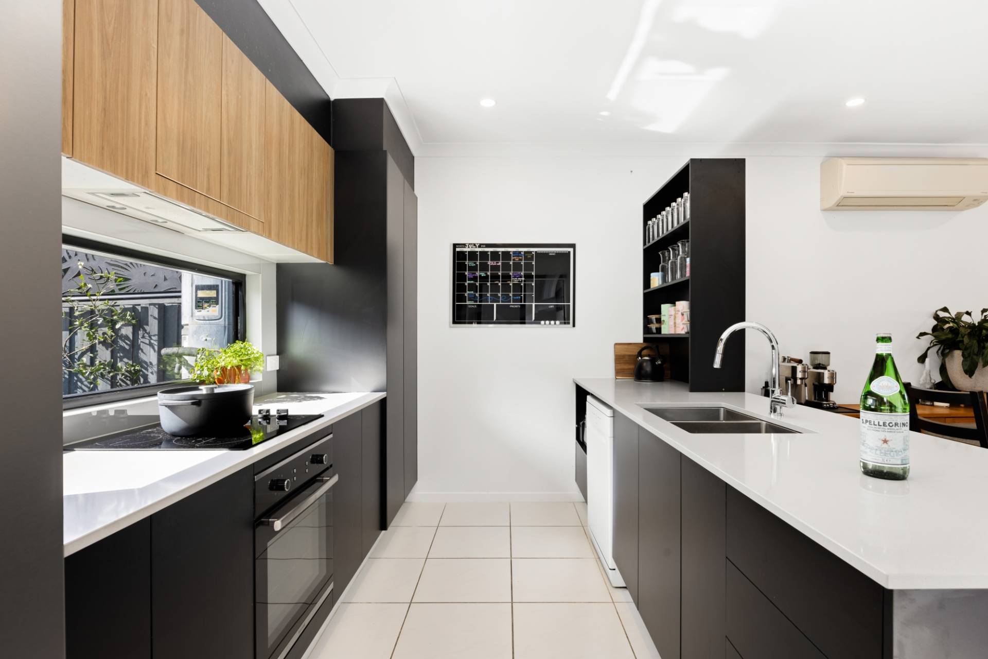 72 Harmony Boulevard, Palmview - Thumbnail 2