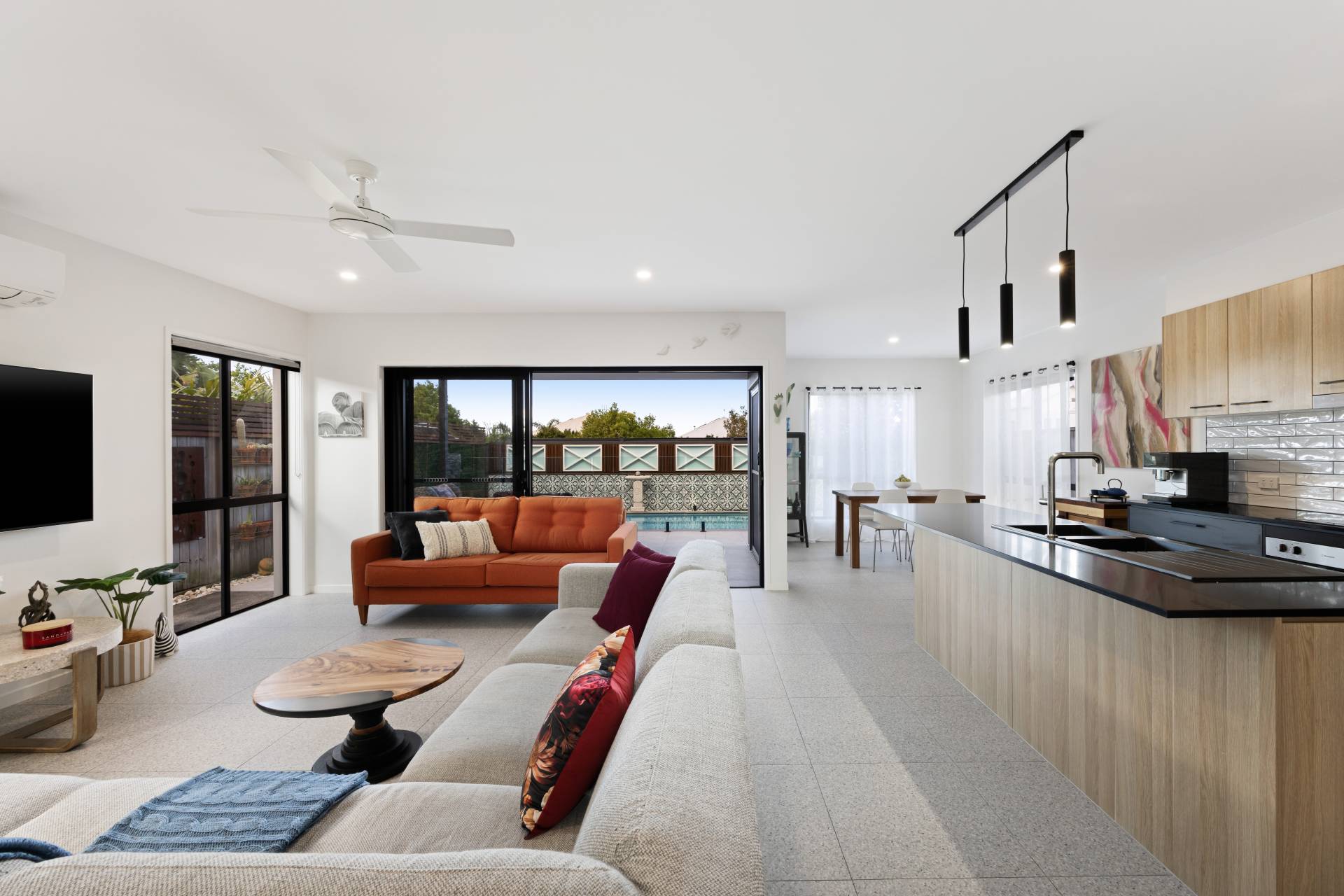 44 Roseleaf Crescent, Palmview - Thumbnail 2