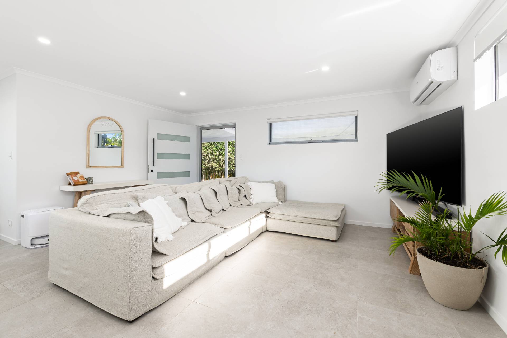 33 Jessica Boulevard, Minyama - Thumbnail 6