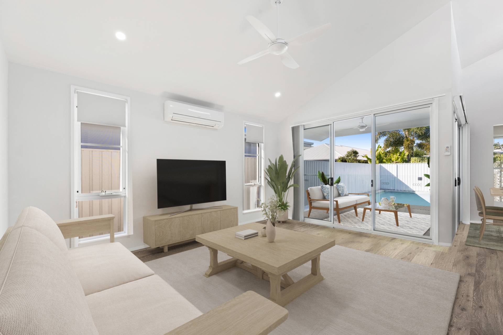 16 Tropicana Place, Palmview - Thumbnail 3