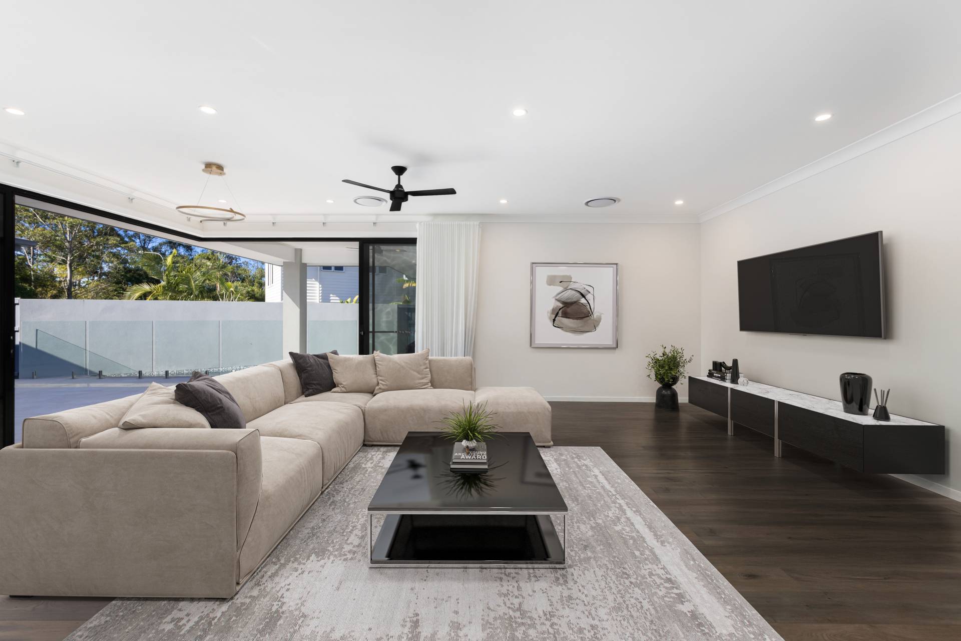 14 Meads Road, Tanawha - Thumbnail 4