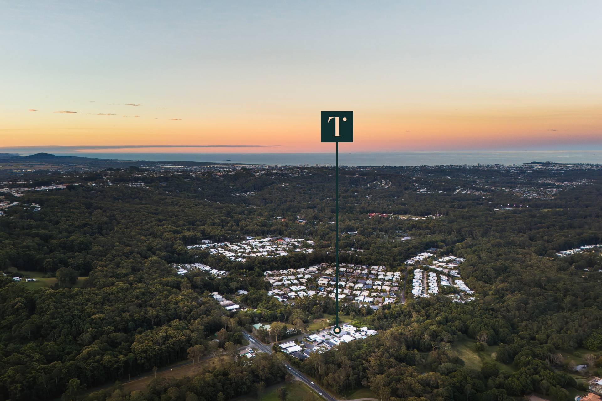 14 Meads Road, Tanawha - Thumbnail 2
