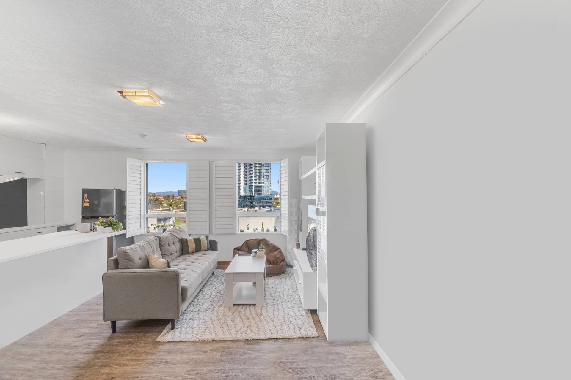 58/30 Marine Parade, Southport - Thumbnail 5