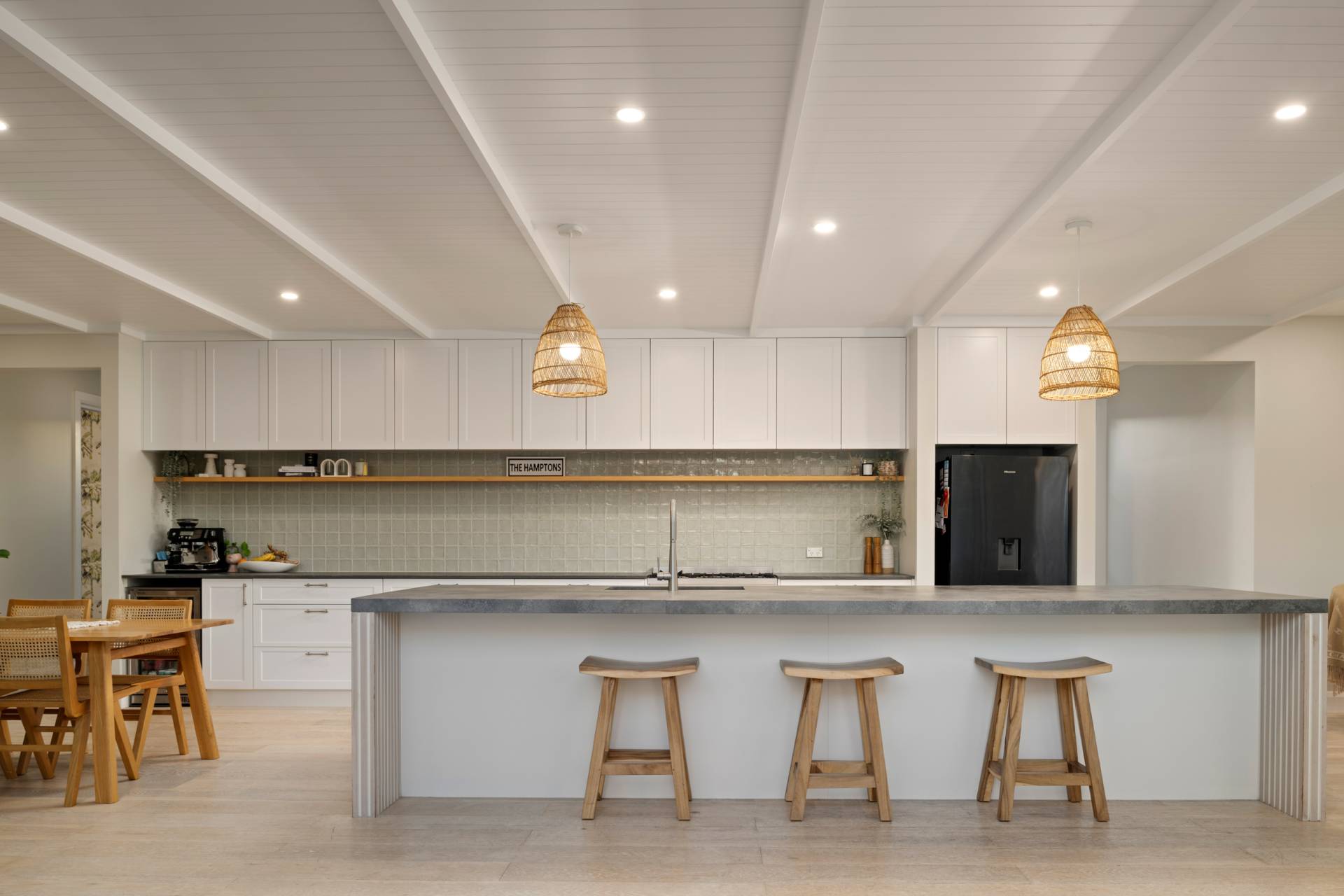 7  Sassifras Street, Mudjimba - Thumbnail 3
