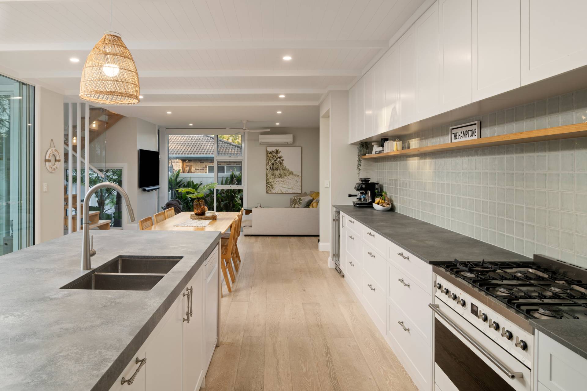 7  Sassifras Street, Mudjimba - Thumbnail 4
