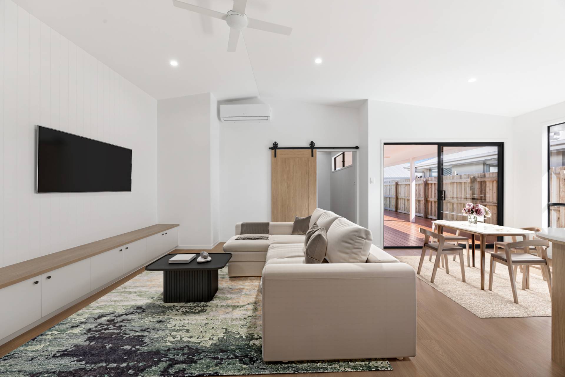5 Girraween Crescent, Banya - Thumbnail 3