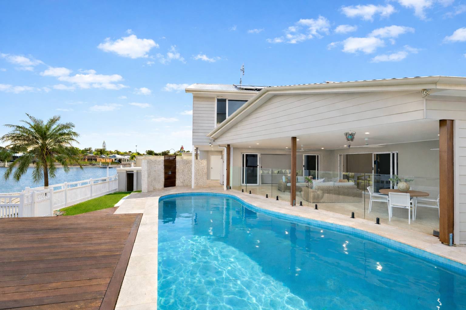 26 Coppabella Crescent, Mooloolaba - Thumbnail 2