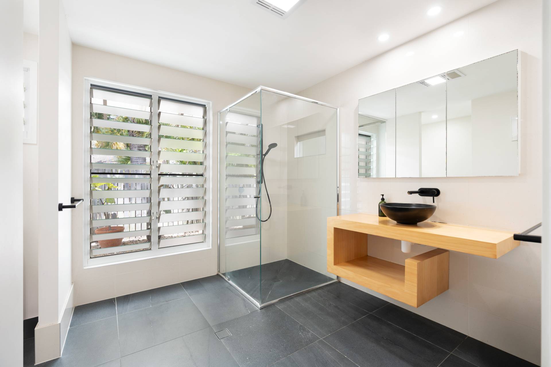 5 Julie Court, Mooloolaba - Thumbnail 8