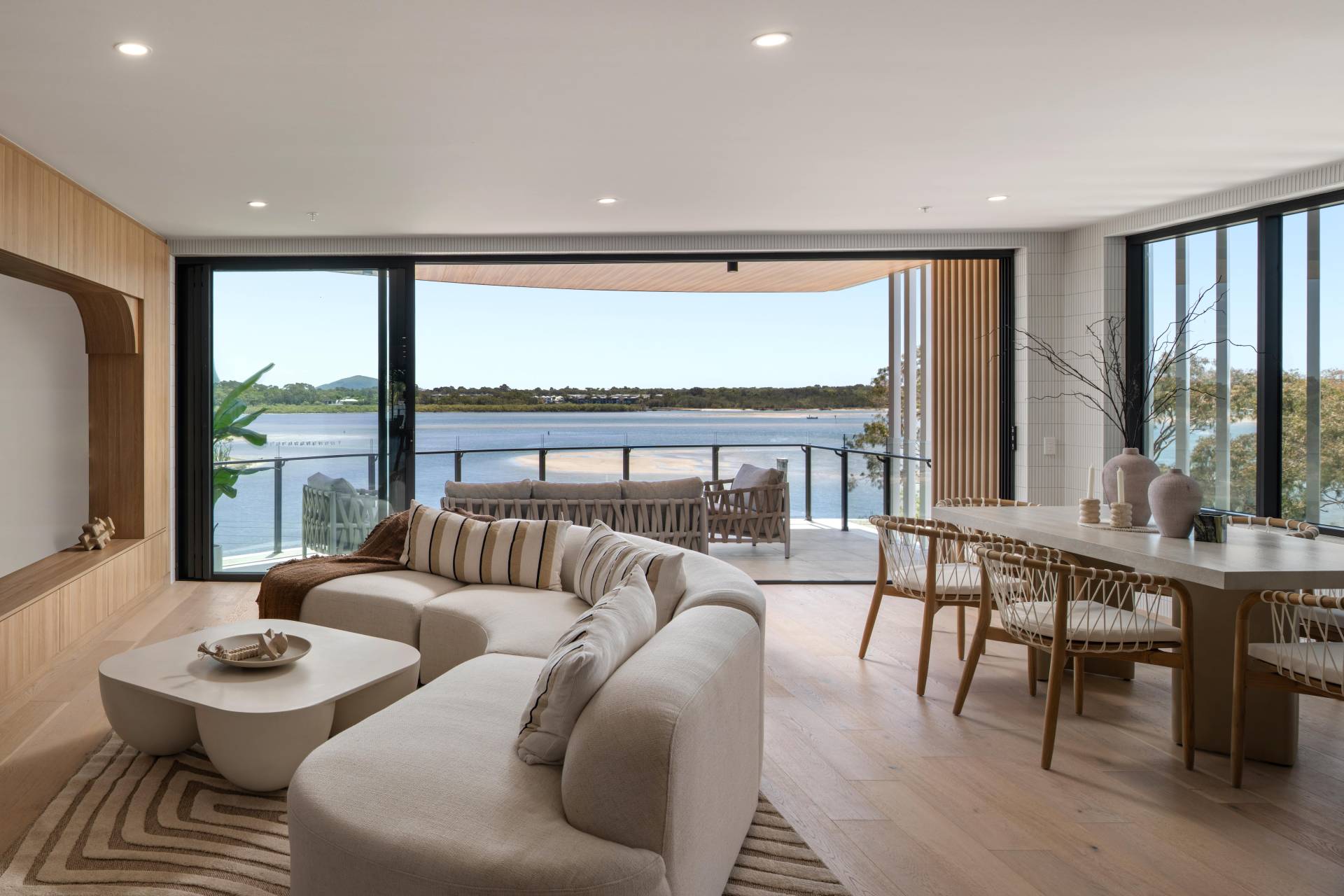 8/17 Bradman Avenue, Maroochydore - Thumbnail 6