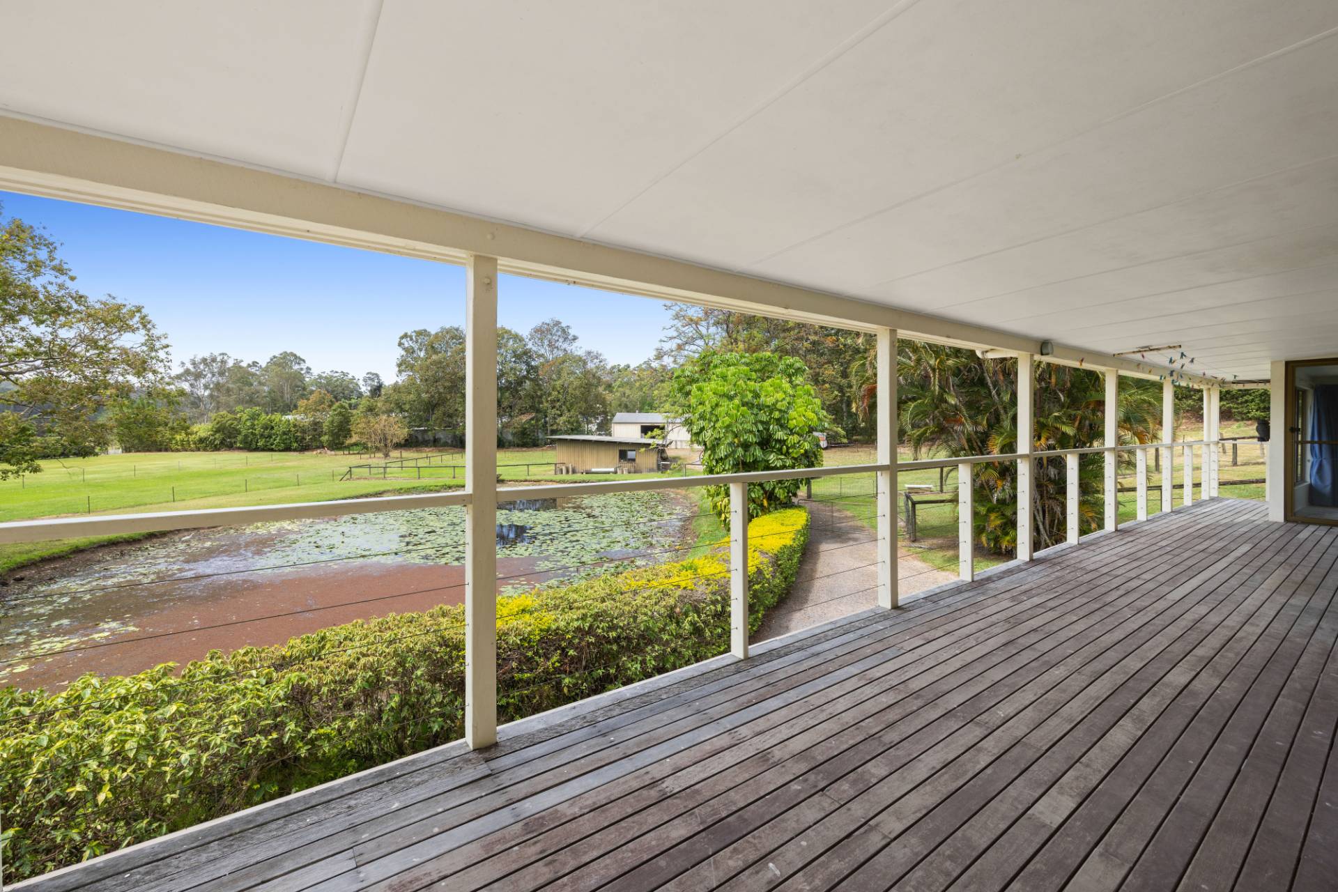 212 Petrie Creek, Rosemount - Thumbnail 3