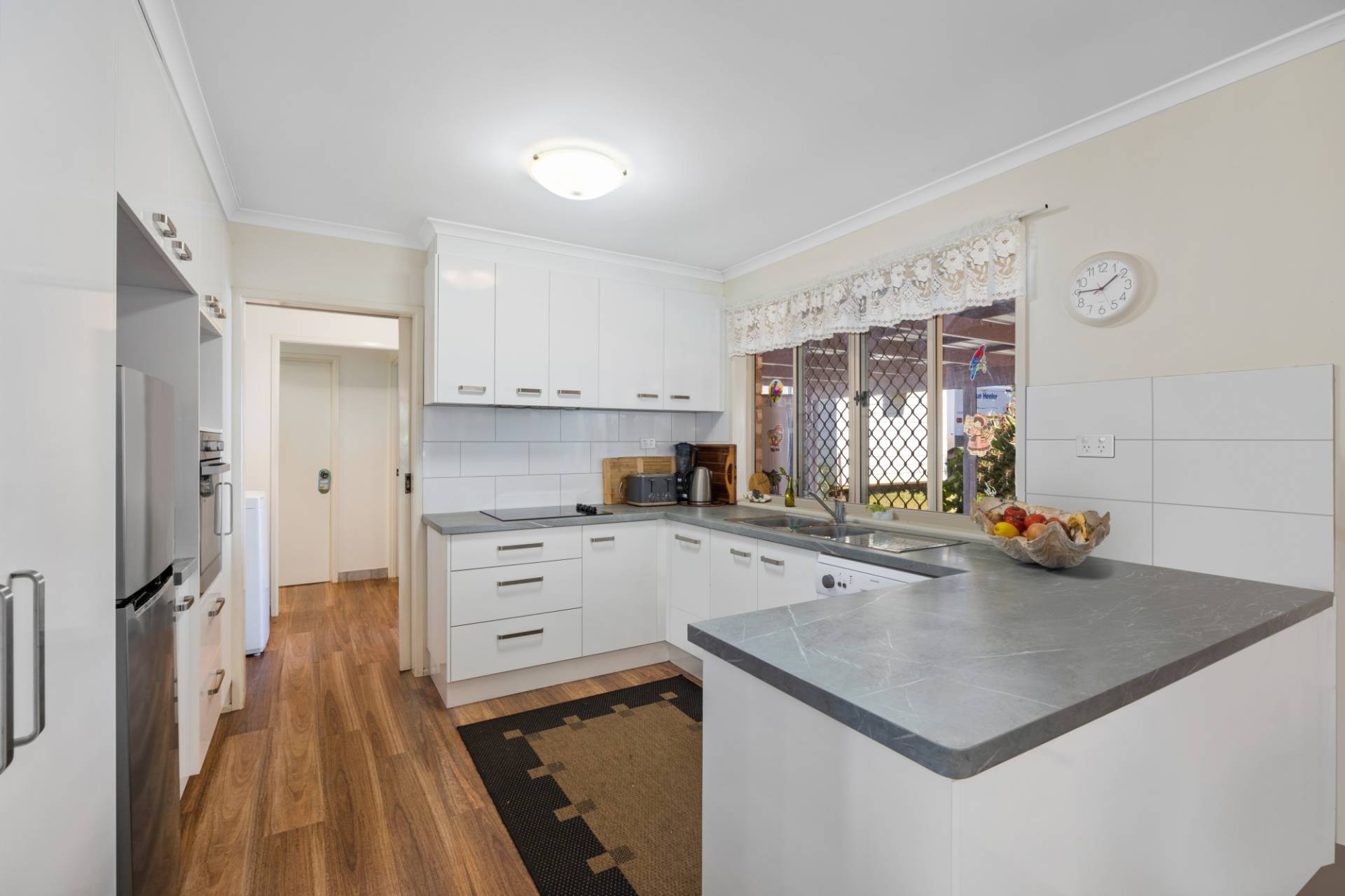 36 Mountain Vista Drive, Glass House Mountains - Thumbnail 7