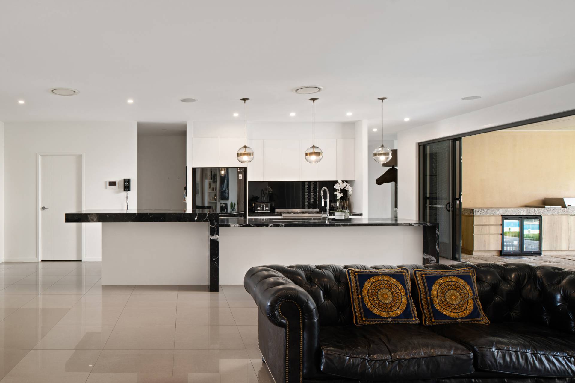 24 Monarch Place, Mons - Thumbnail 5