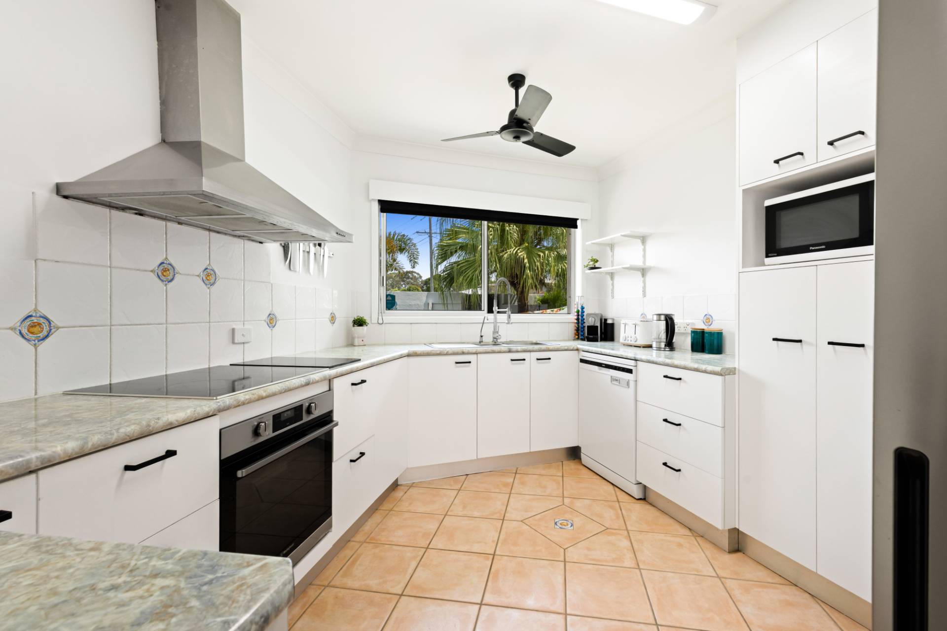 70 Broadwater Avenue, Maroochydore - Thumbnail 2