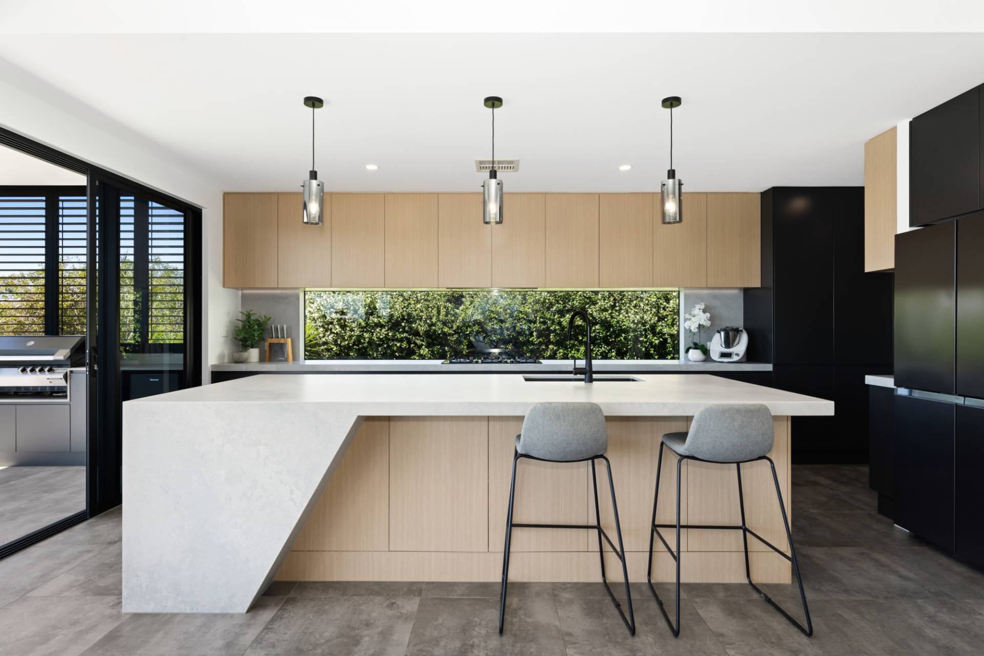 19 Tamborine Close, Mountain Creek - Thumbnail 7