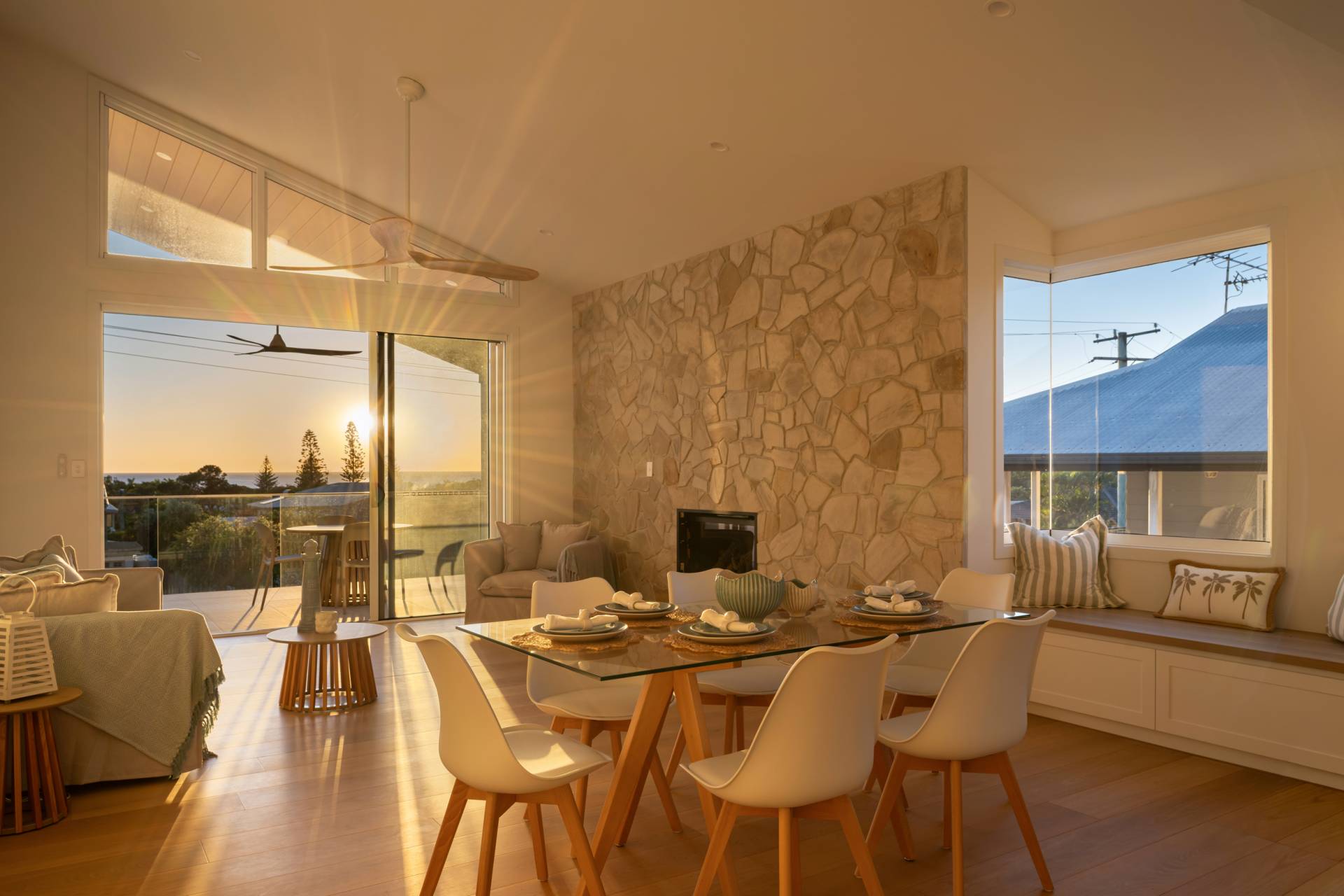 1/5 Jean Street, Dicky Beach - Thumbnail 2