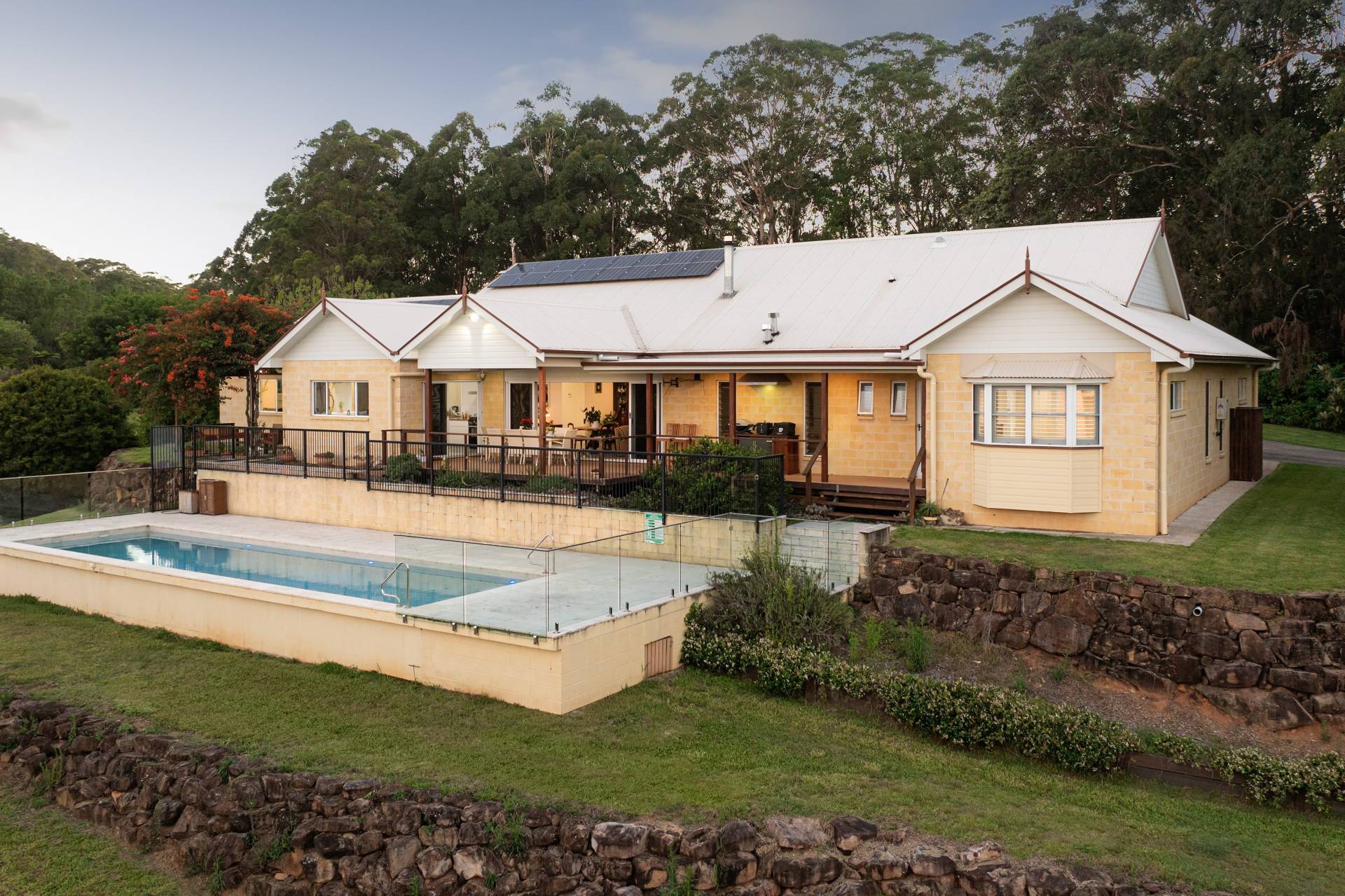 303 Blackall Range Road, West Woombye - Thumbnail 4