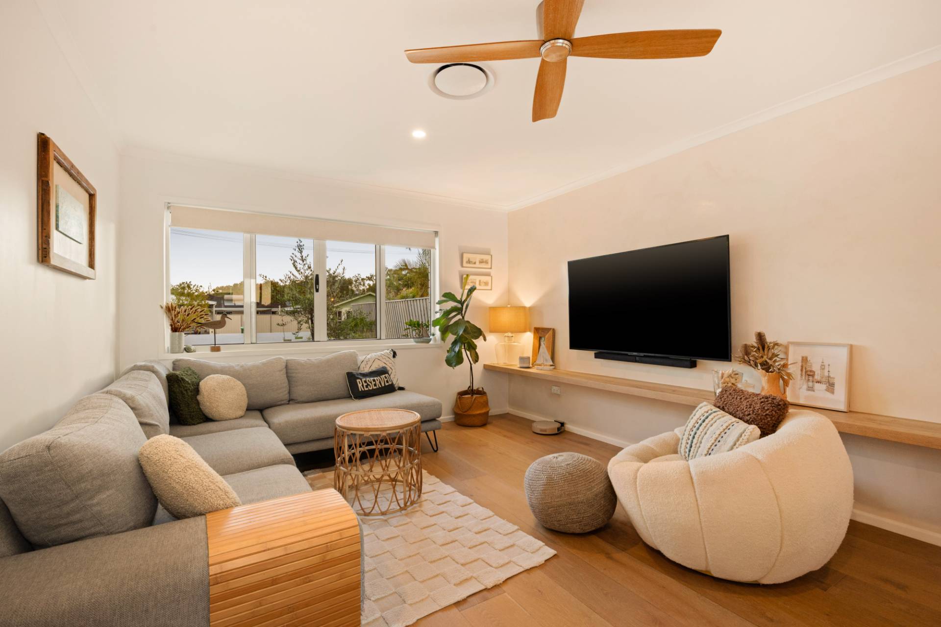 33 Michael Street, Golden Beach - Thumbnail 5