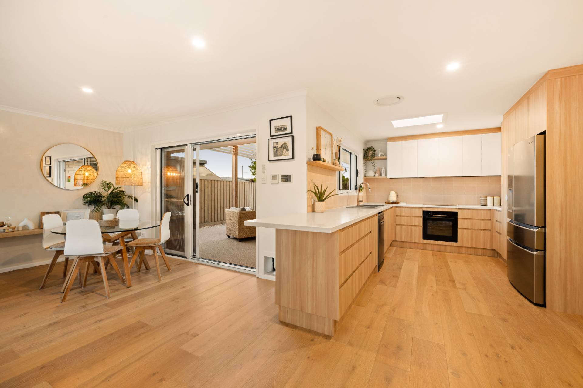 33 Michael Street, Golden Beach - Thumbnail 6