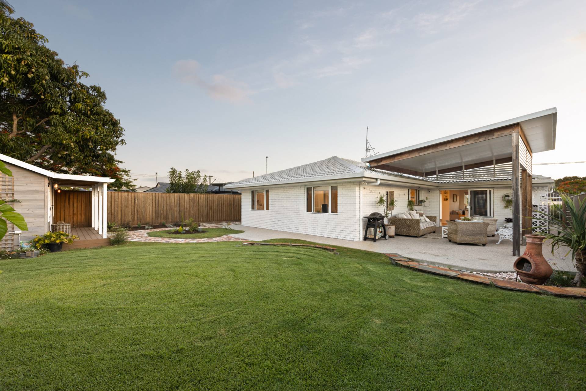 33 Michael Street, Golden Beach - Thumbnail 8