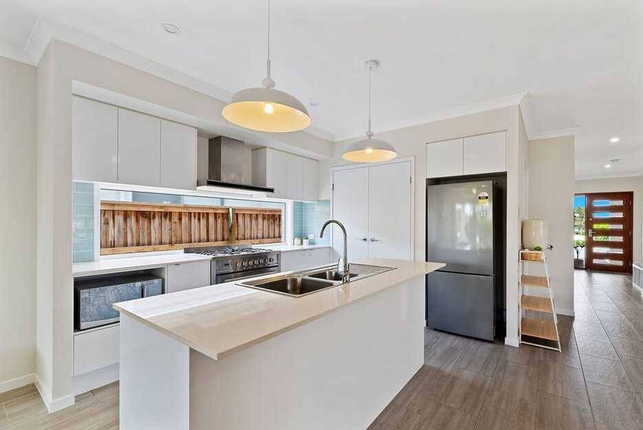 29 Sunray Avenue, Palmview - Thumbnail 5
