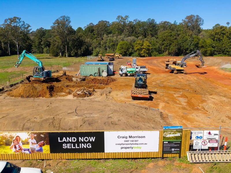 Lot 8 Discovery, Glass House Mountains - Thumbnail 4