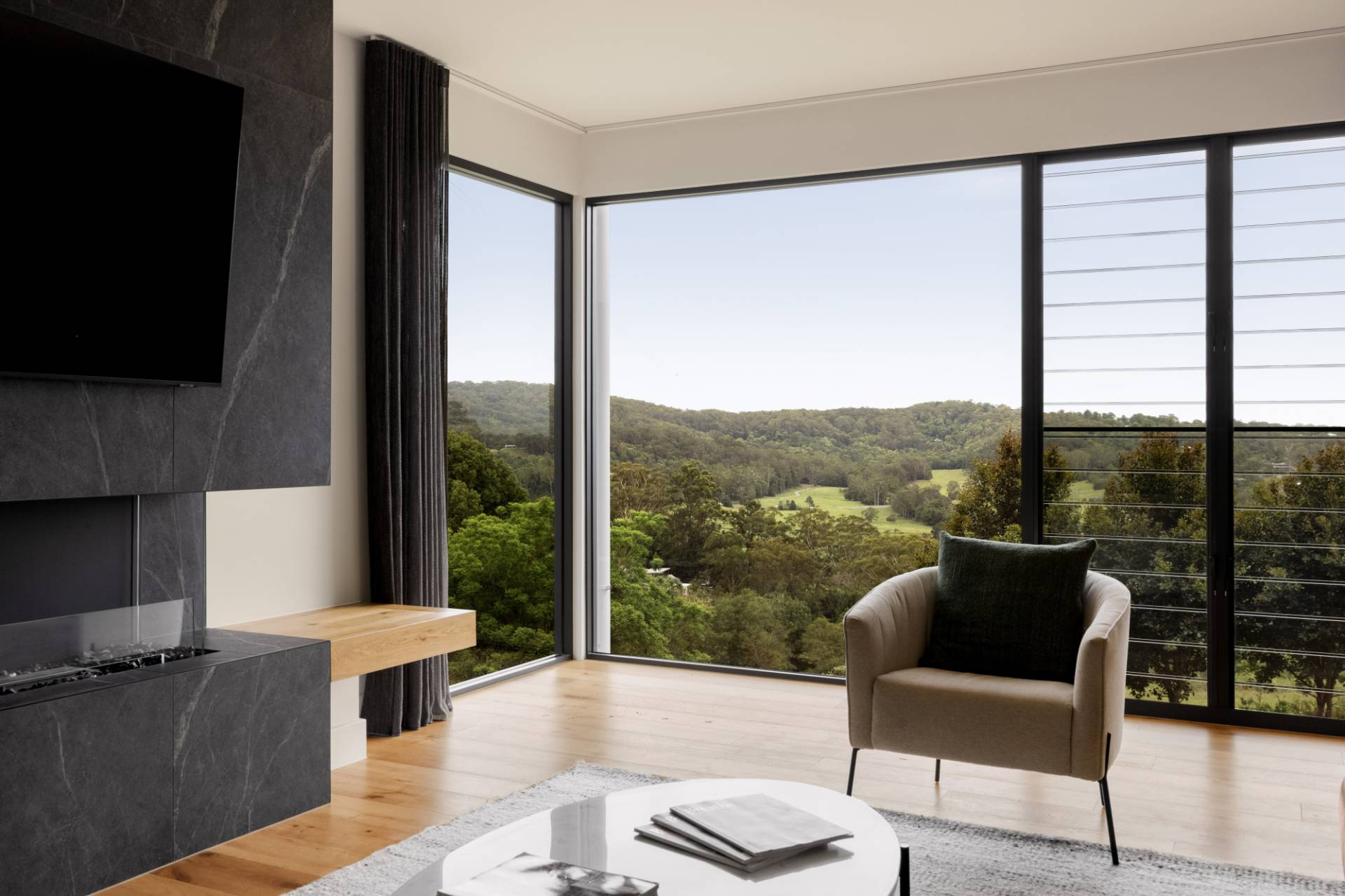 143 Upper Rosemount Road, Rosemount - Thumbnail 3
