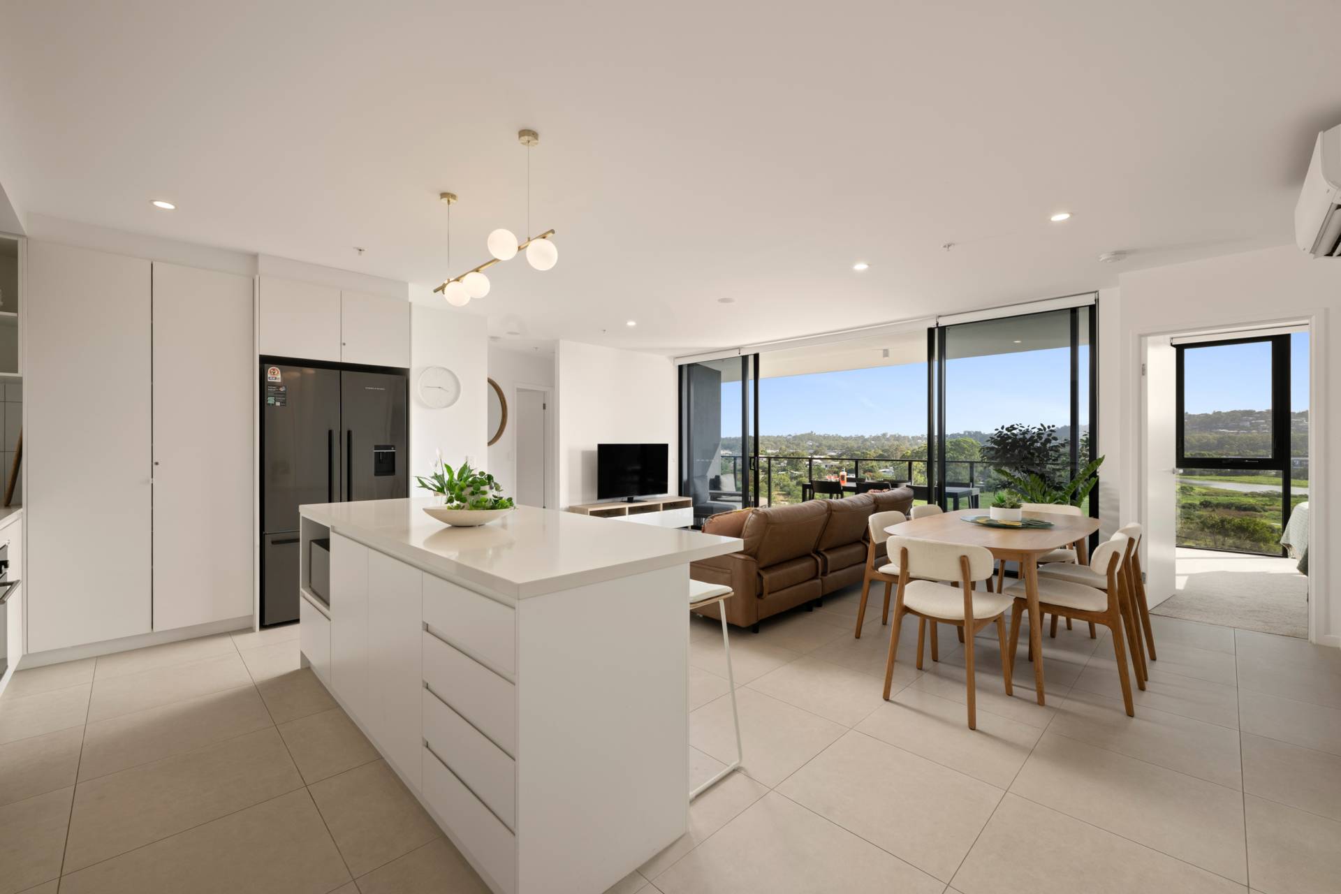 910/12 South Sea Islander Way, Maroochydore - Thumbnail 7
