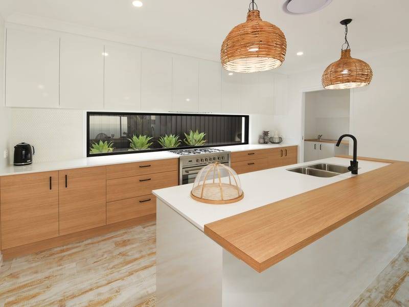 10 Lychee Place, Palmview - Thumbnail 3