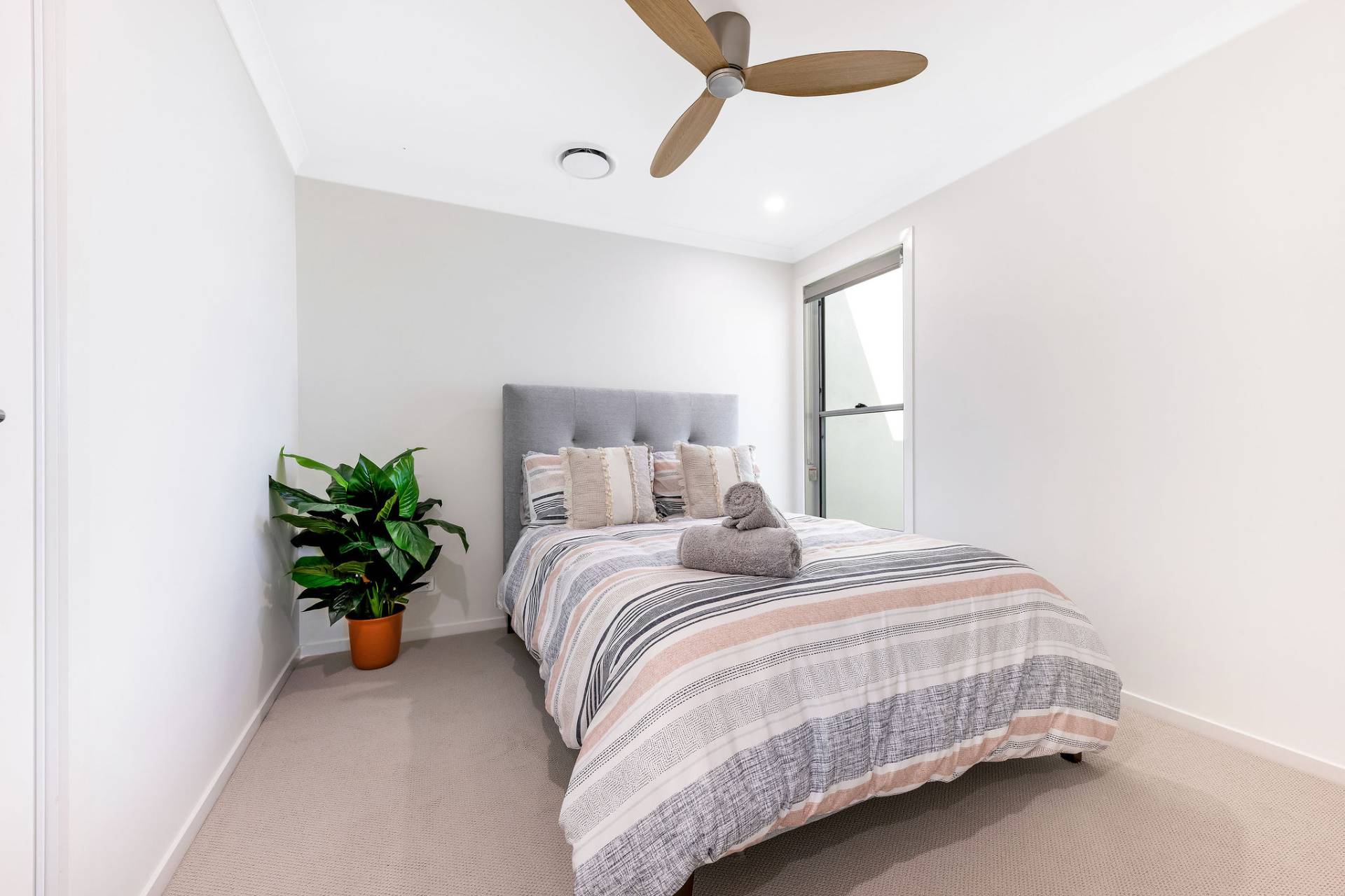 27 Harmony Boulevard, Palmview - Thumbnail 3