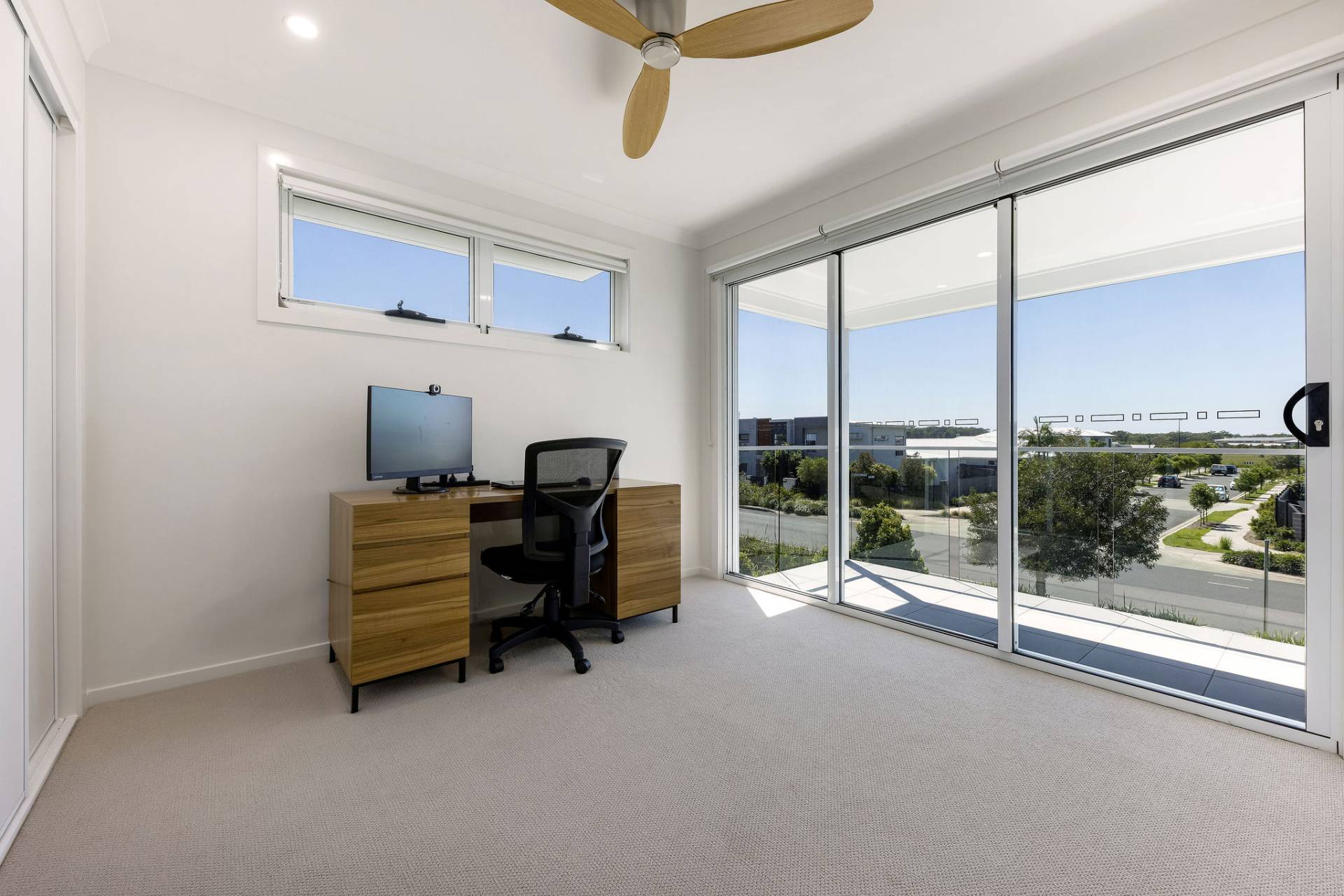 27 Harmony Boulevard, Palmview - Thumbnail 7