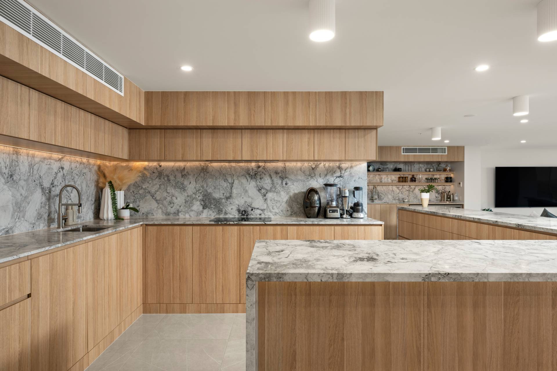 2502/19 Kombi Street, Bokarina - Thumbnail 5