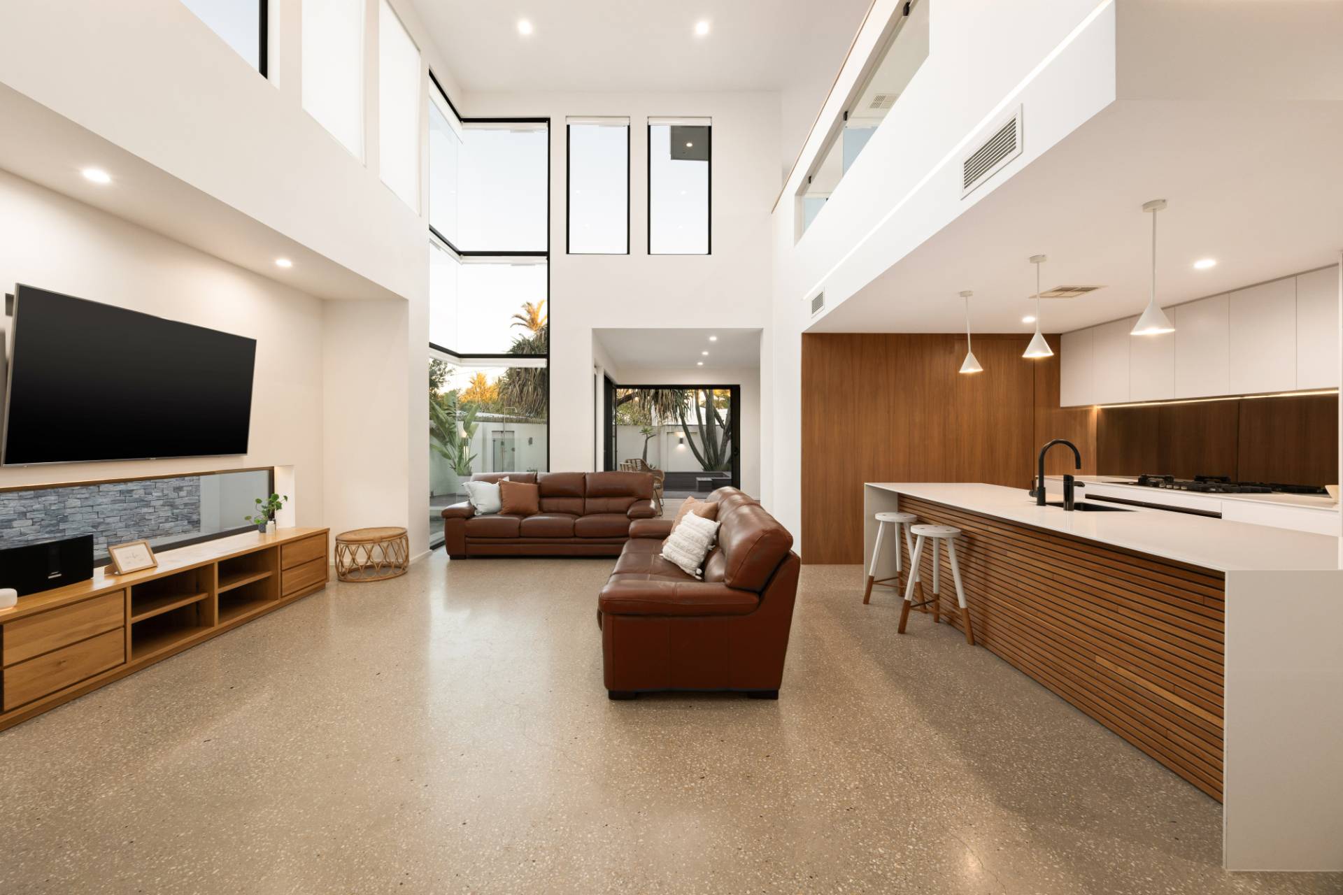 11 Yaringa Avenue, Buddina - Thumbnail 3