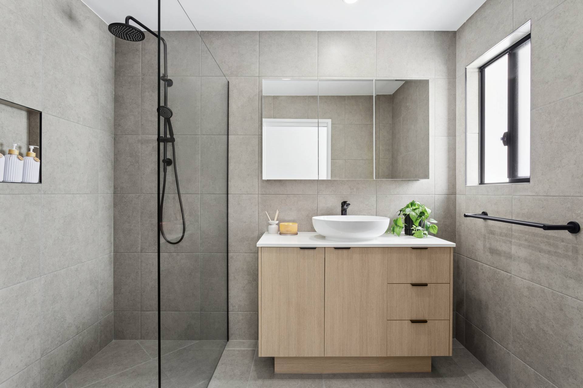 13 Gingera Street, Banya - Thumbnail 8
