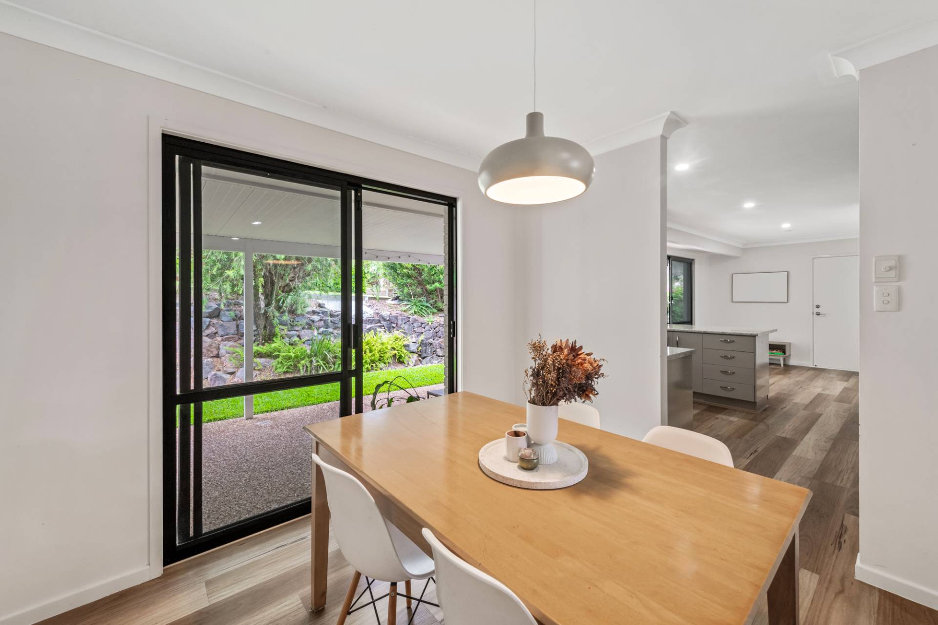 45 Normandy Crescent, Aroona - Thumbnail 2