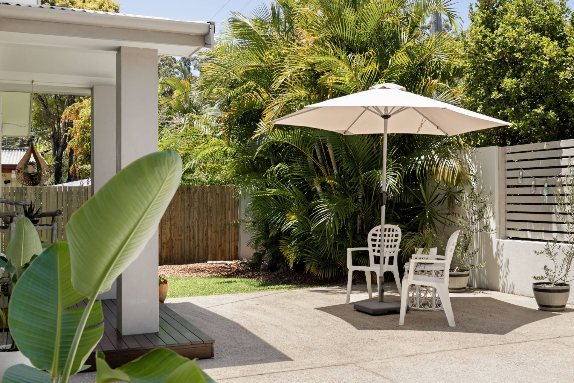 27 Yoomba Crescent, Alexandra Headland - Image 1