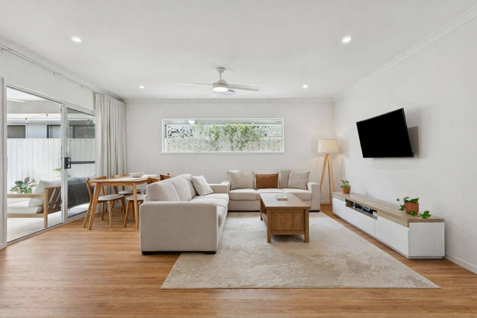 19 Daydream Crescent, Banya - Thumbnail 7