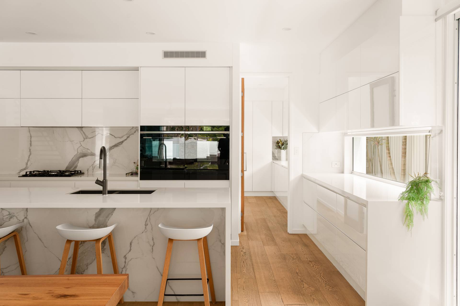 32 Tombarra Street, Mooloolaba - Thumbnail 8
