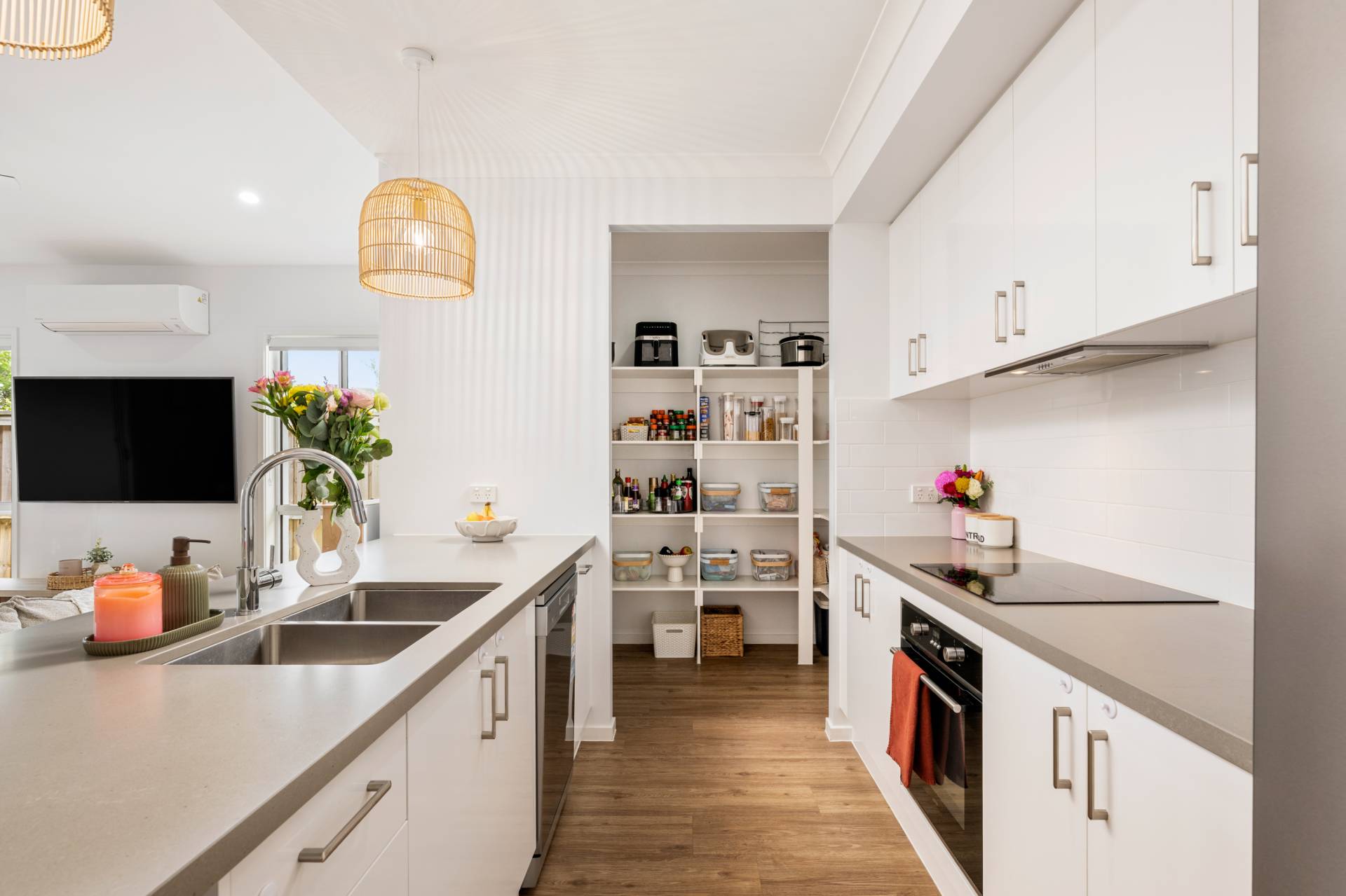 19 Golden Crescent, Palmview - Thumbnail 4